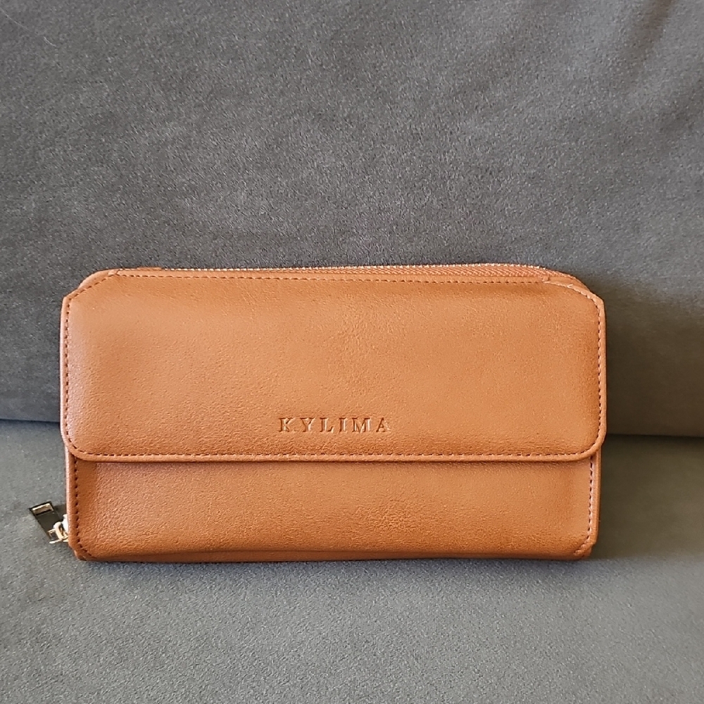 KYLIMA Tan Wallet Clutch Wristlet Crossbody